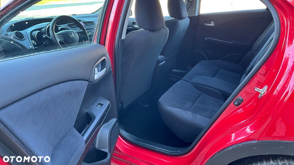 Honda Civic 1.8 i-VTEC Sport - 17