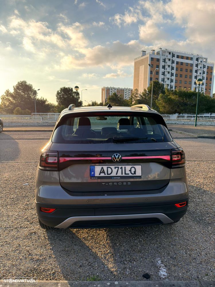 VW T-Cross 1.0 TSI Life - 41