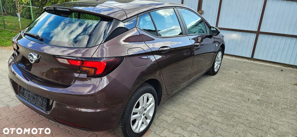 Opel Astra 1.4 T Cosmo S&S EU6 - 14