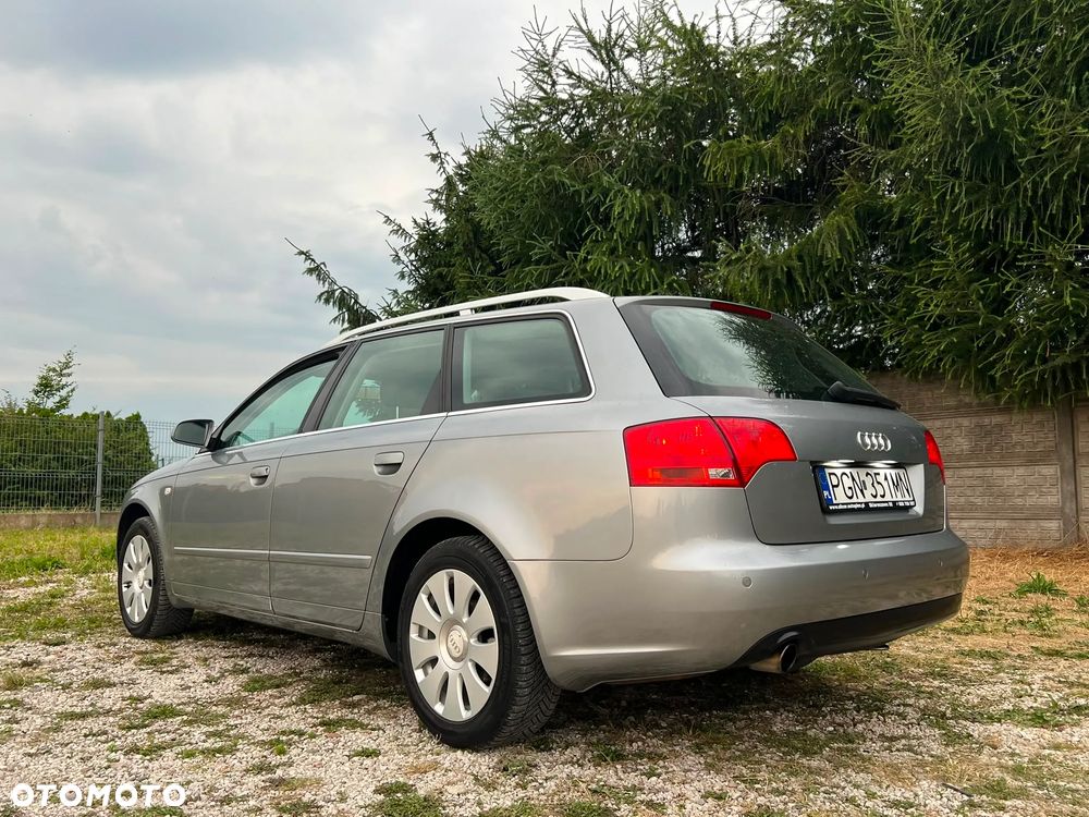 Audi A4 Avant - 28