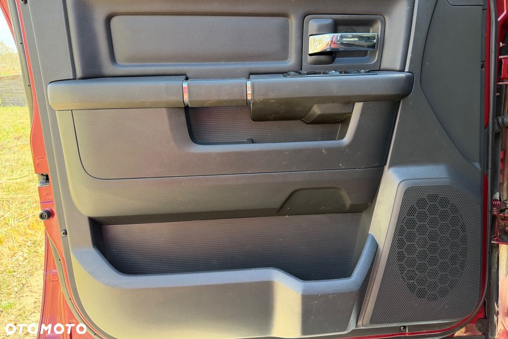 Dodge RAM 5.7 4x4 - 16