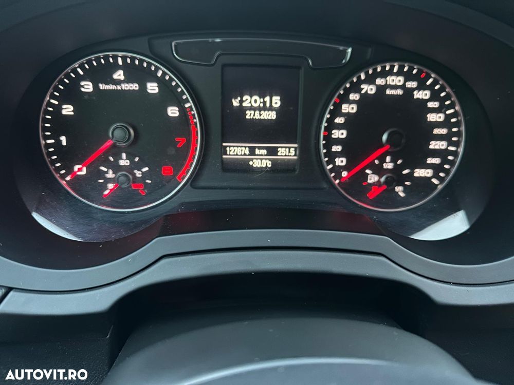 Audi Q3 1.4 TFSI - 8