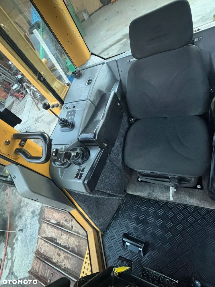 Caterpillar D5N LGP - 10