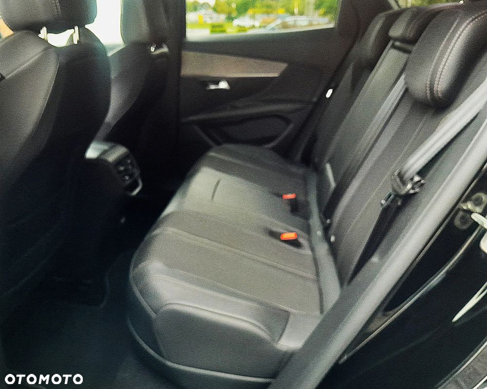 Peugeot 3008 1.6 PureTech HYbrid GT S&S EAT8 - 15