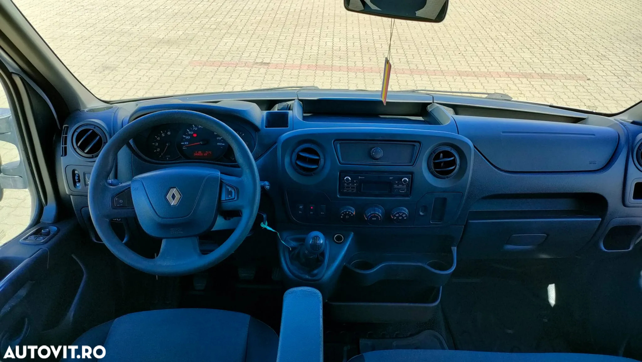 Renault Master 2.3 Energy dCi 145 TT Combi 3,5t L2H2 8+1 locuri Confort 4,7 m3 - 11