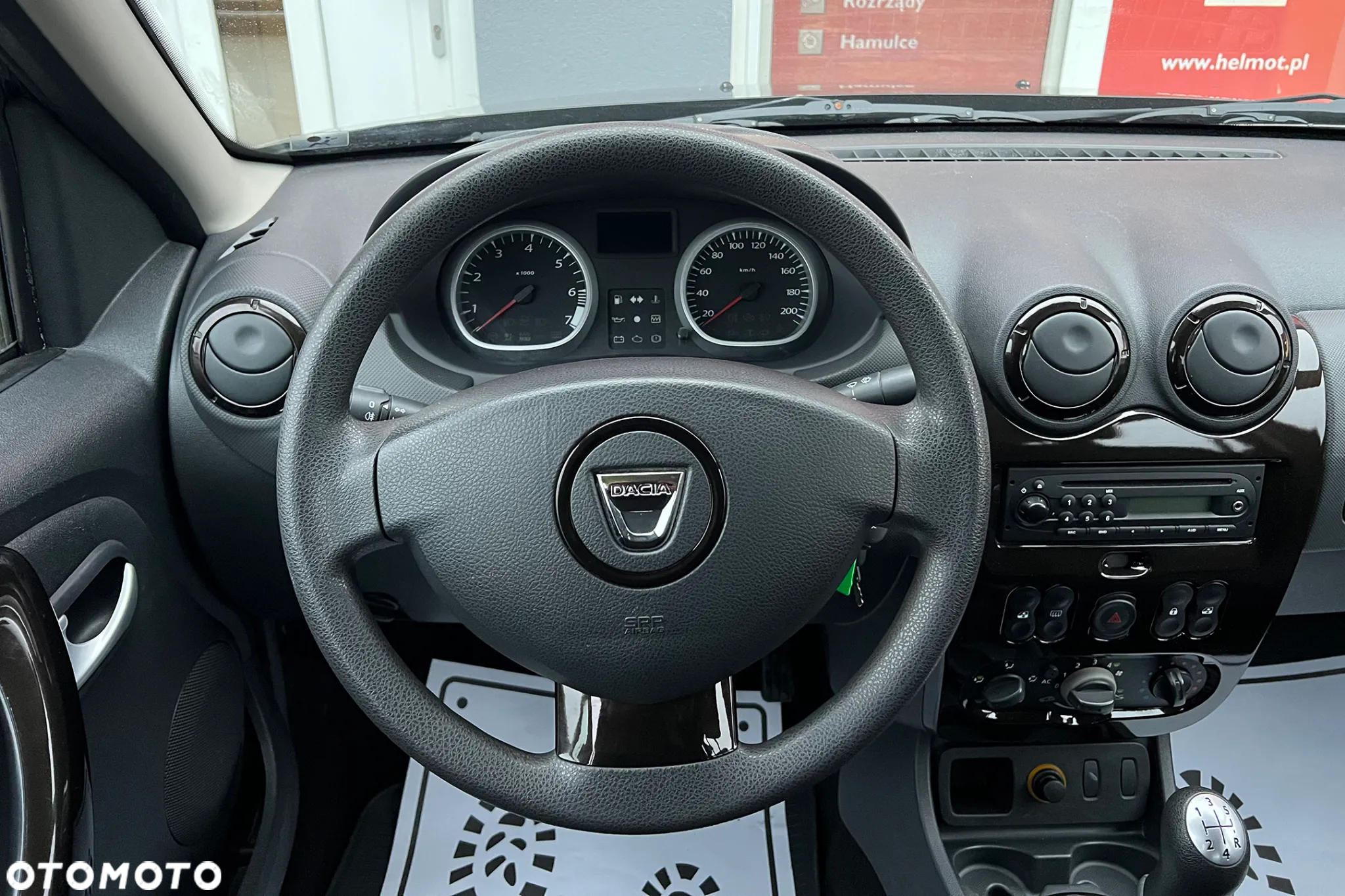 Dacia Duster 1.6 - 24