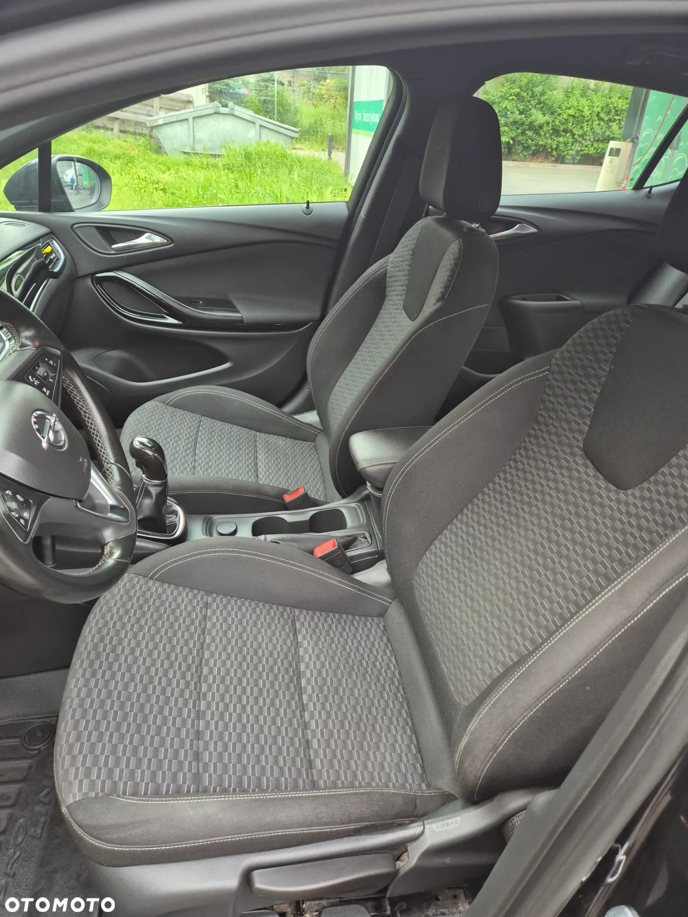 Opel Astra V 1.4 T Dynamic - 12