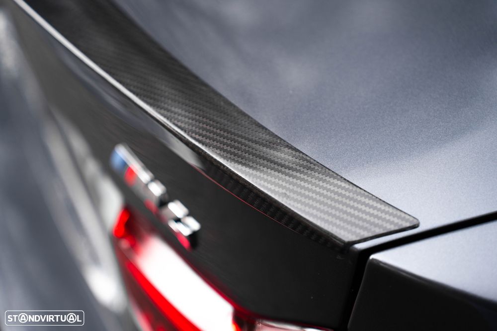 BMW M4 Auto - 28