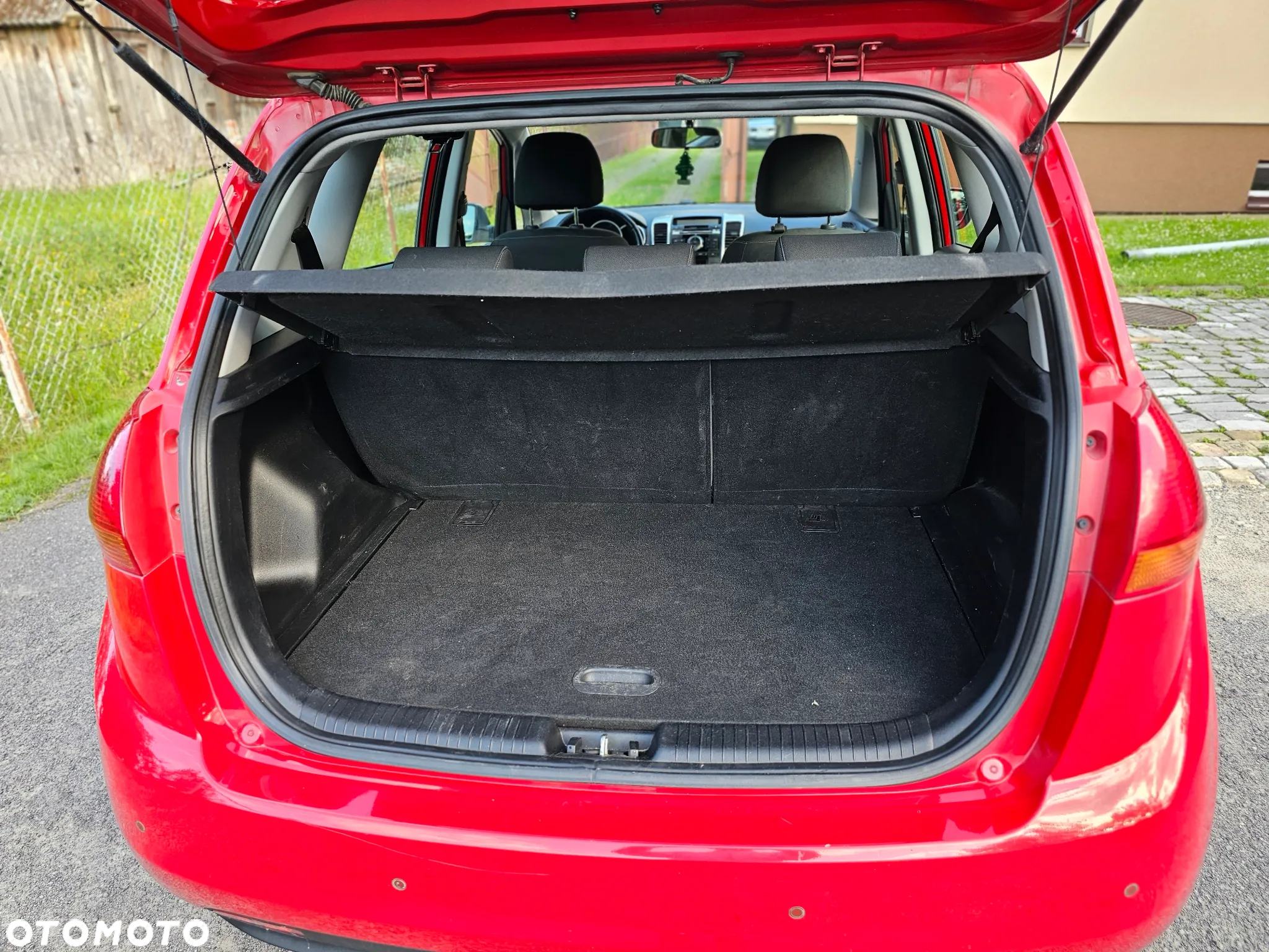 Kia Venga 1.4 CRDi 90 Attract - 8