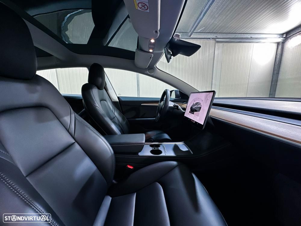 Tesla Model 3 Long Range AWD Dual Motor - 24