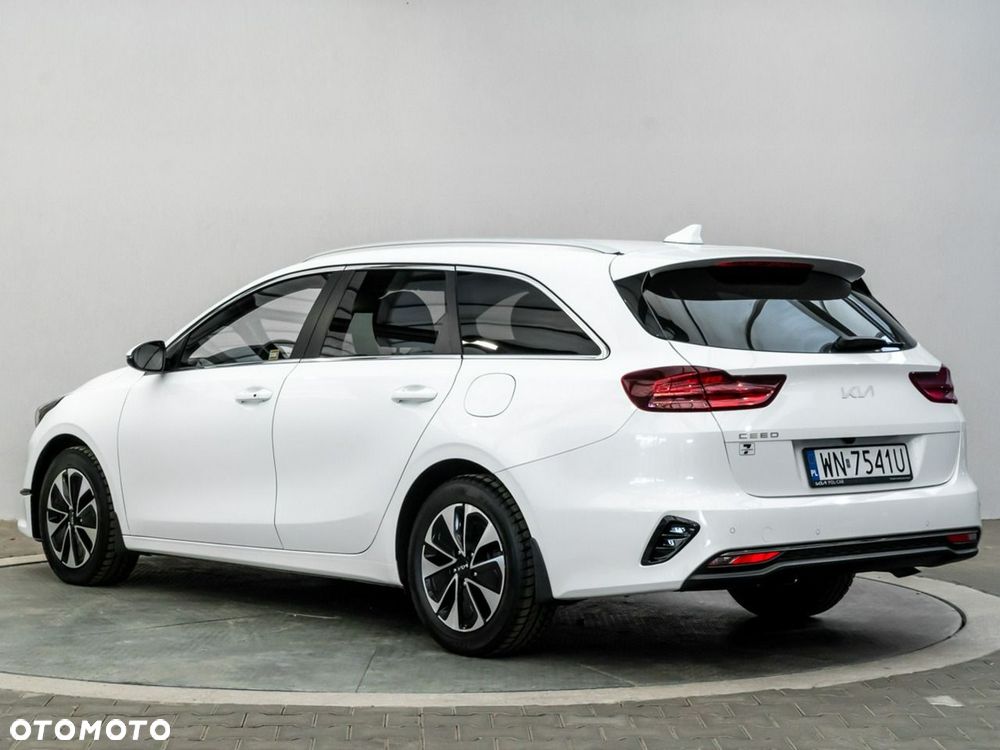 Kia Ceed 1.5 T-GDI Tribute DCT - 4