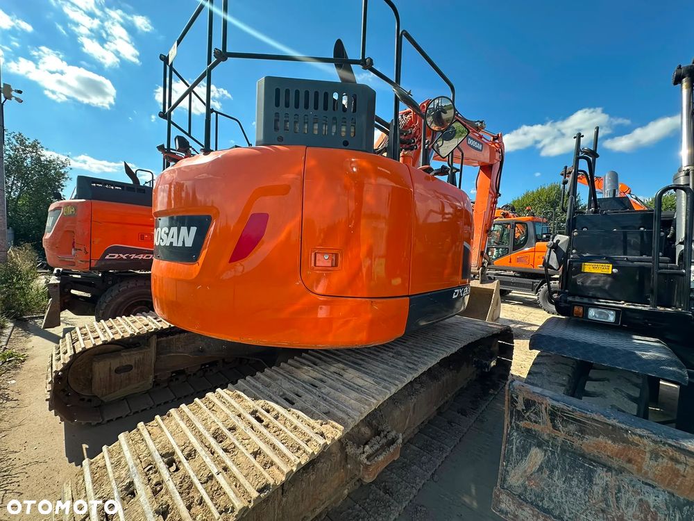 Doosan DX235LCR-5 - 4