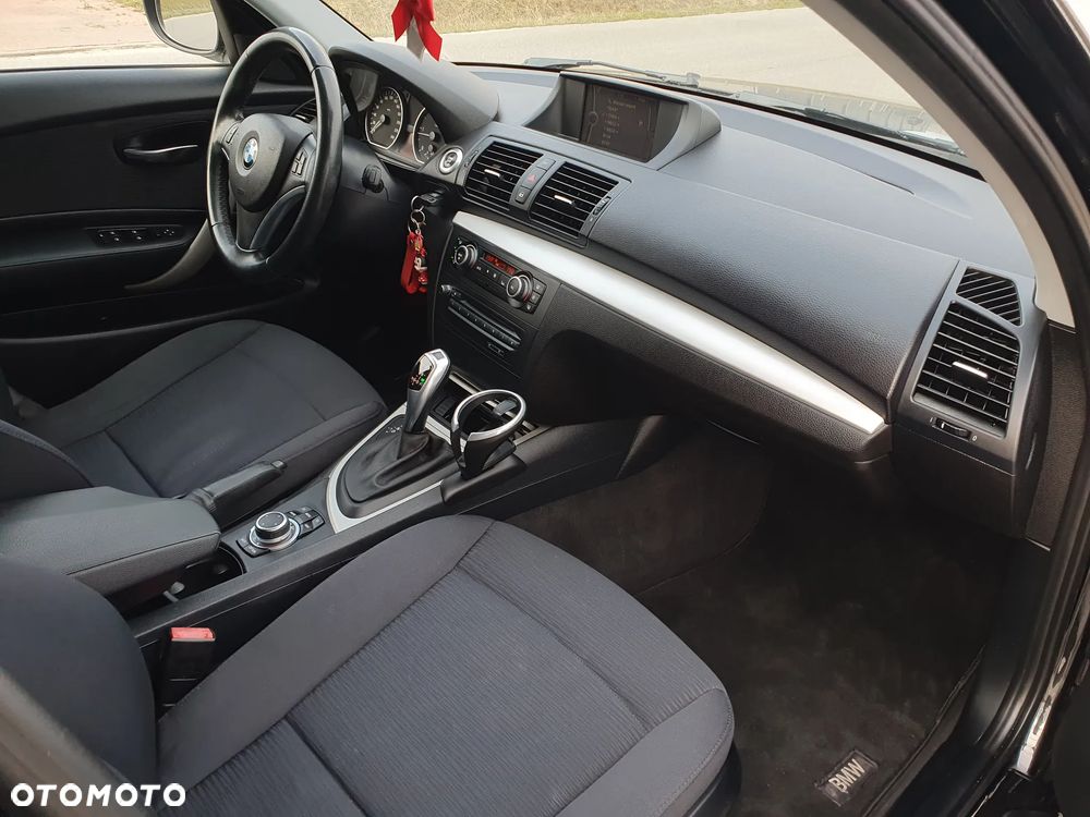 BMW Seria 1 118d - 9
