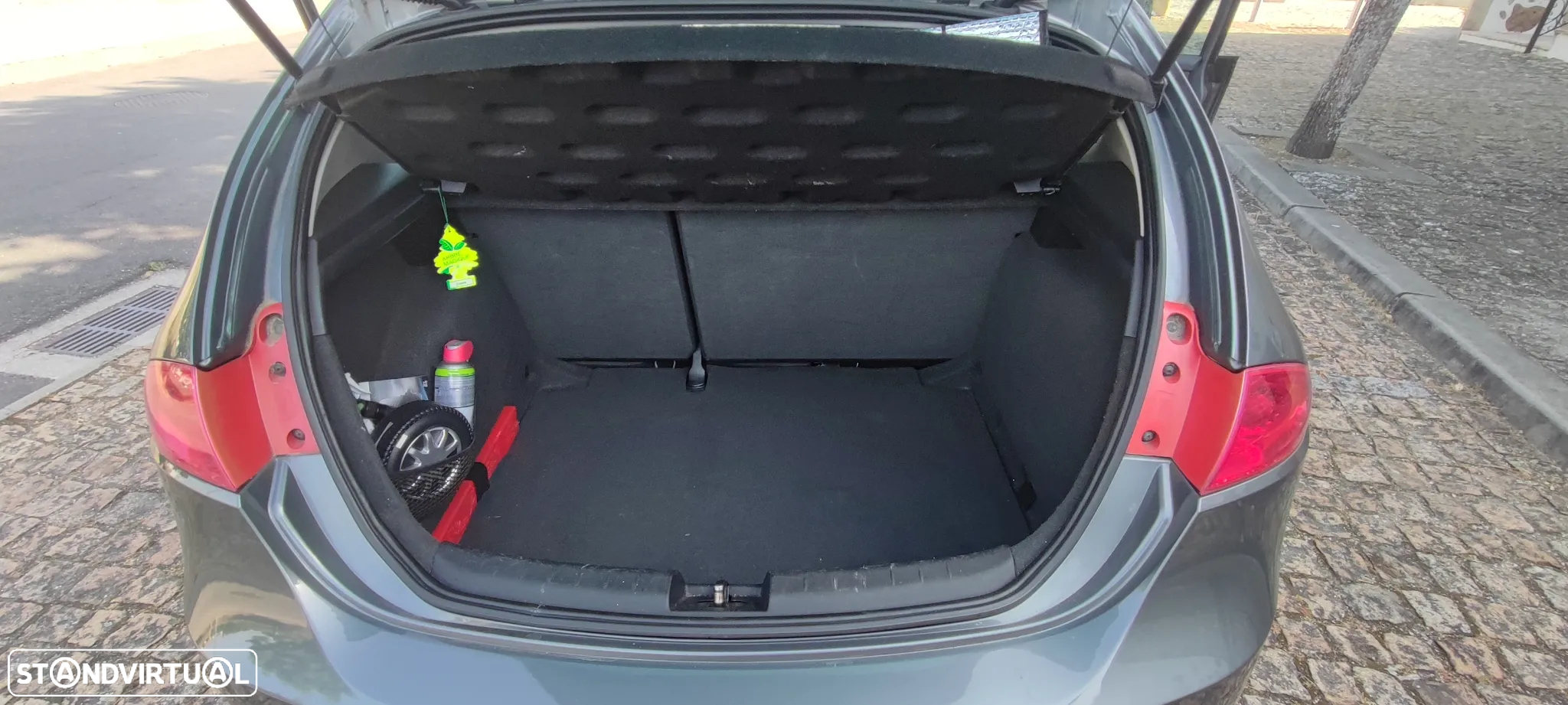 SEAT Leon 1.6 TDI Ecomotive Style - 6
