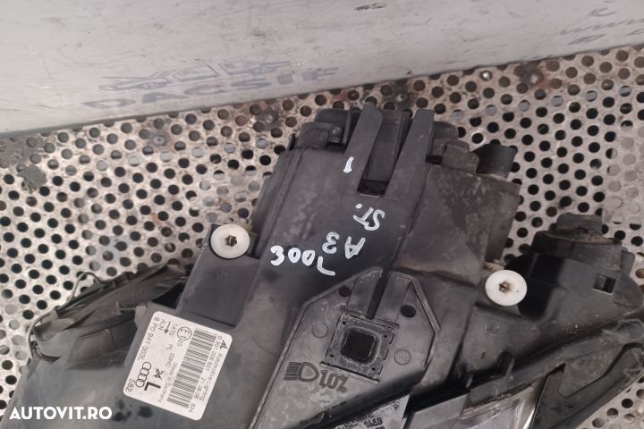 Far stanga 8P0941003L Audi A3 8P/8PA [facelift] [2004 - 2008] Sportba - 1