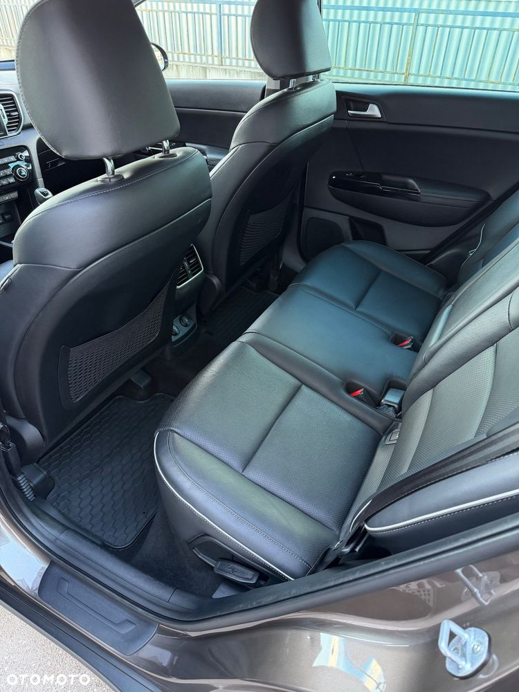 Kia Sportage 1.6 GDI L Business Line 2WD - 23