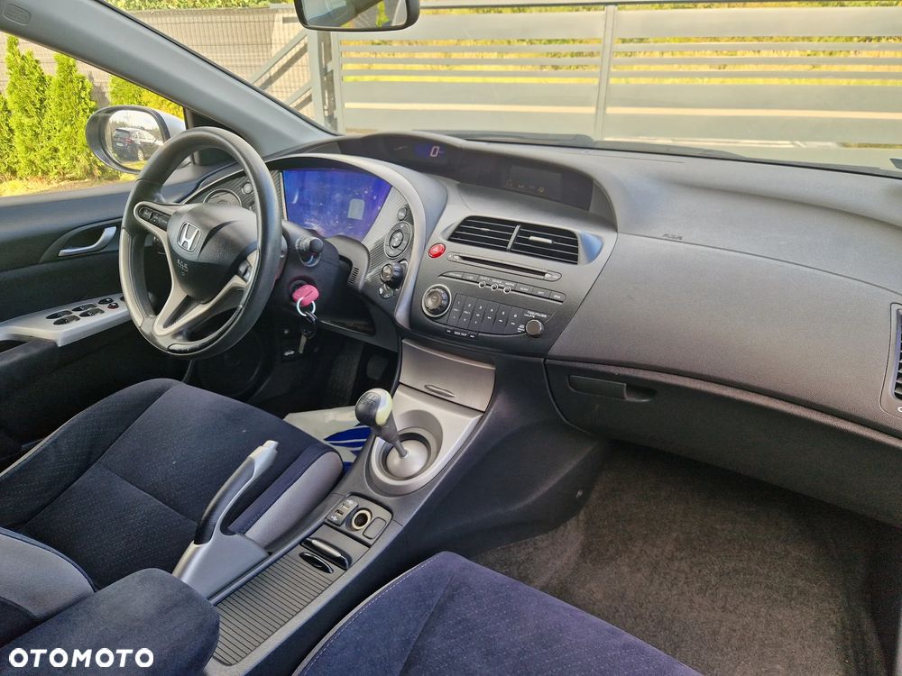 Honda Civic 1.4 Comfort - 12