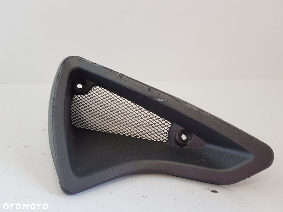 Malaguti Madison 125 2006 Owiewka Wlot Prawy - 3