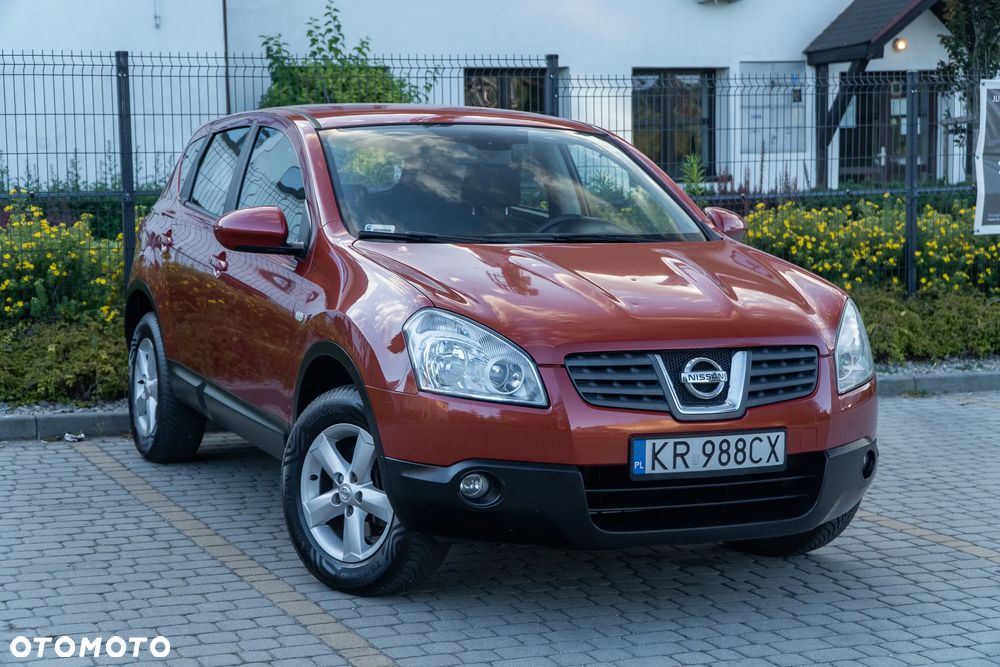 Nissan Qashqai - 1