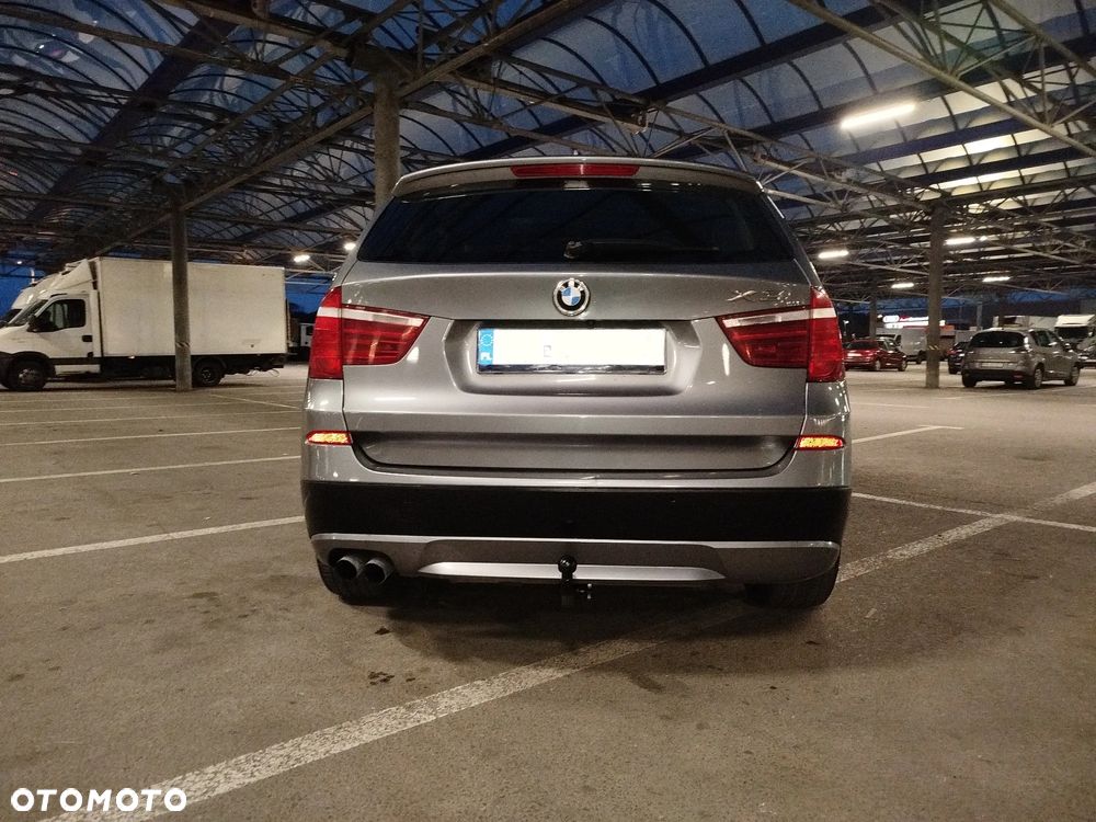 BMW X3 xDrive28i - 7