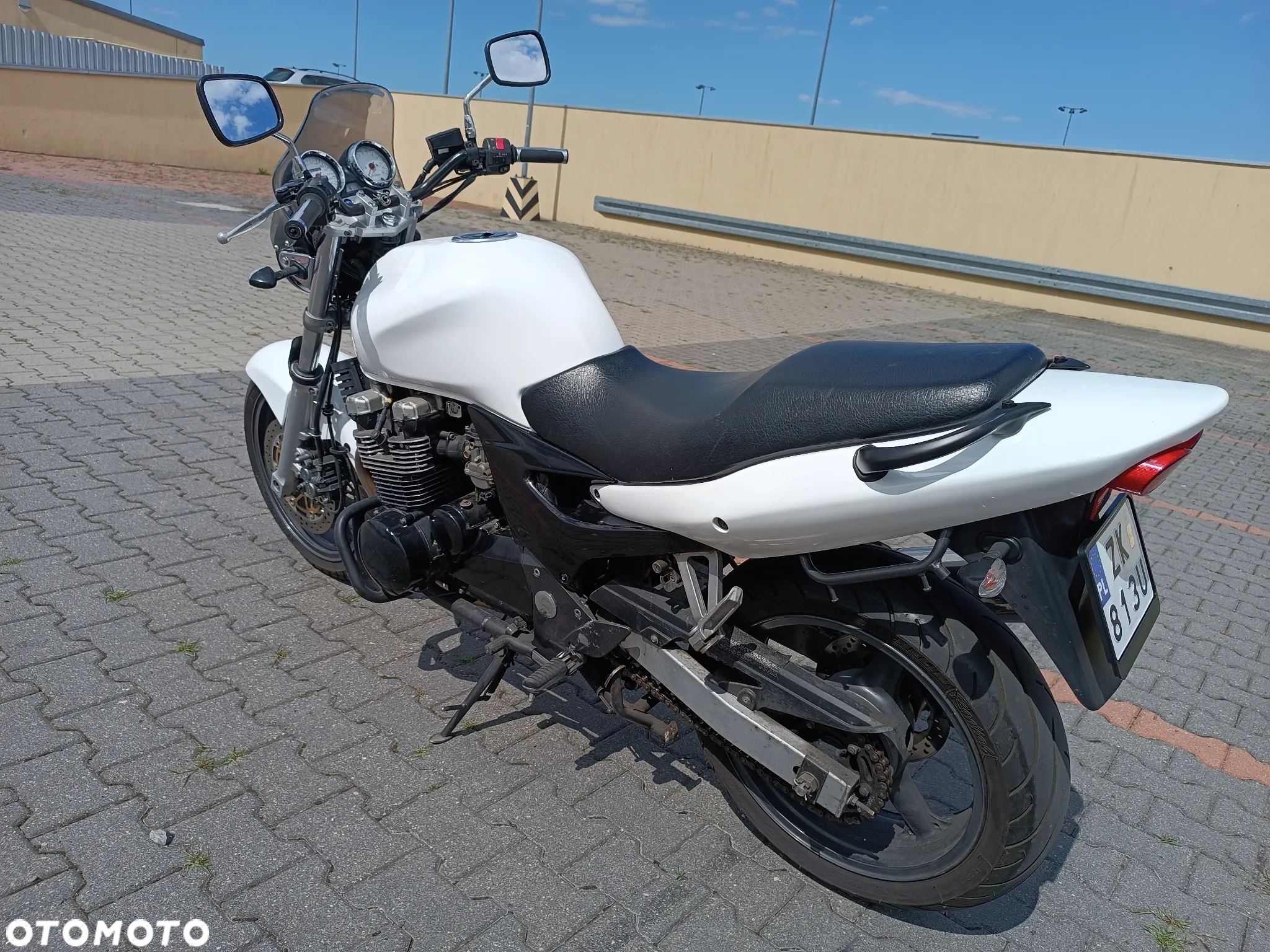 Kawasaki ZR - 3