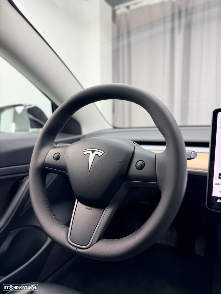 Tesla Model 3 Standard RWD Plus - 4