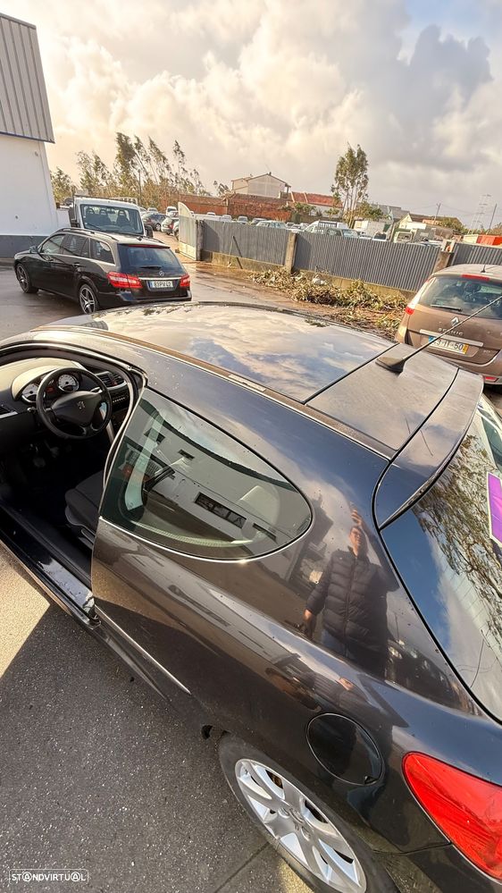 Peugeot 207 1.6 HDi Sport - 14