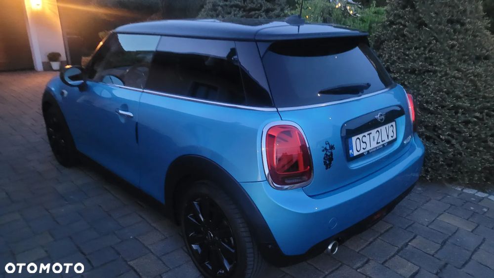 MINI Cooper Standard - 2