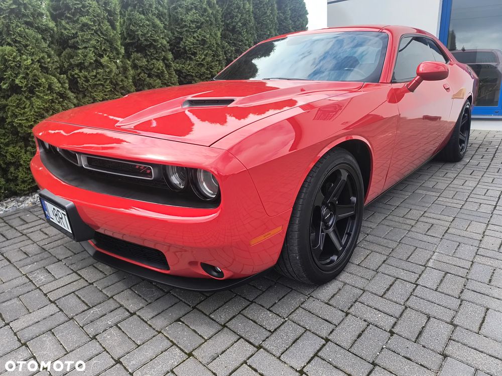 Dodge Challenger - 3