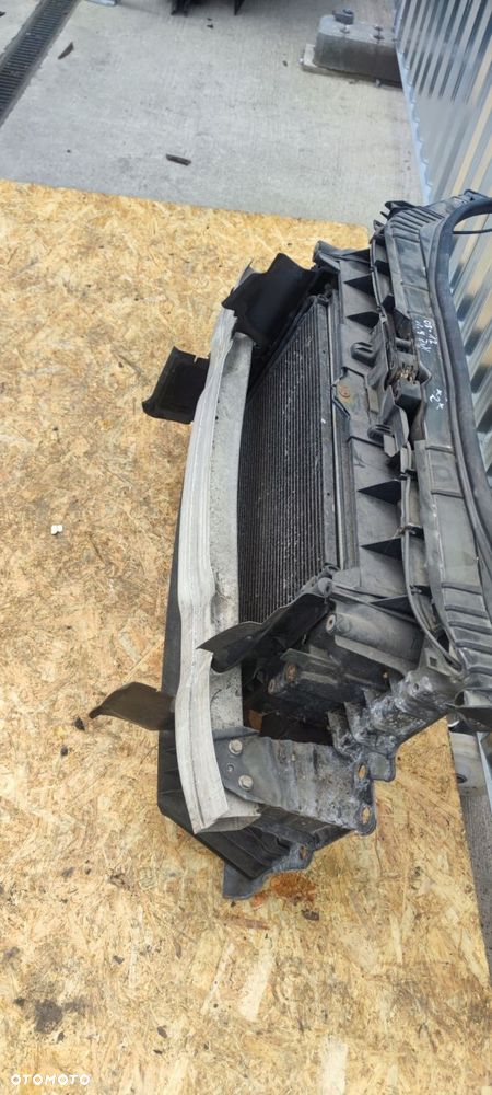 PAS PRZEDNI KOMPLETNY AUDI A3 8P 1.9 TDI 08-2012 2 - 5
