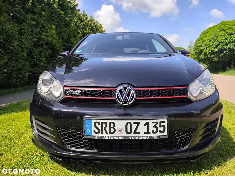 Volkswagen Golf - 12