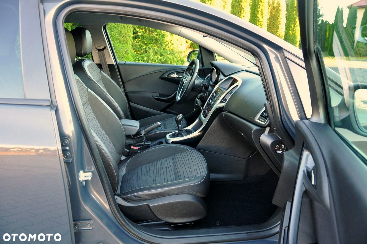 Opel Astra - 17