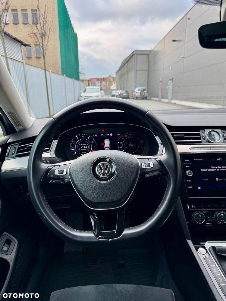 Volkswagen Passat Variant 1.8 TSI BMT Highline - 12