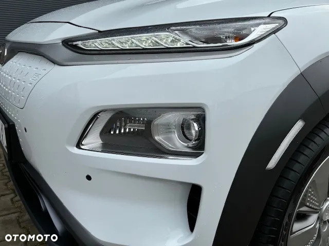 Hyundai Kona Electric 39kWh Premium - 16