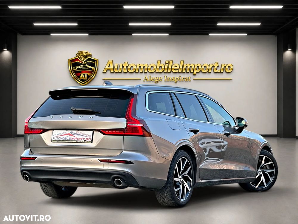 Volvo V60 T8 AWD Recharge Geartronic Inscription - 3