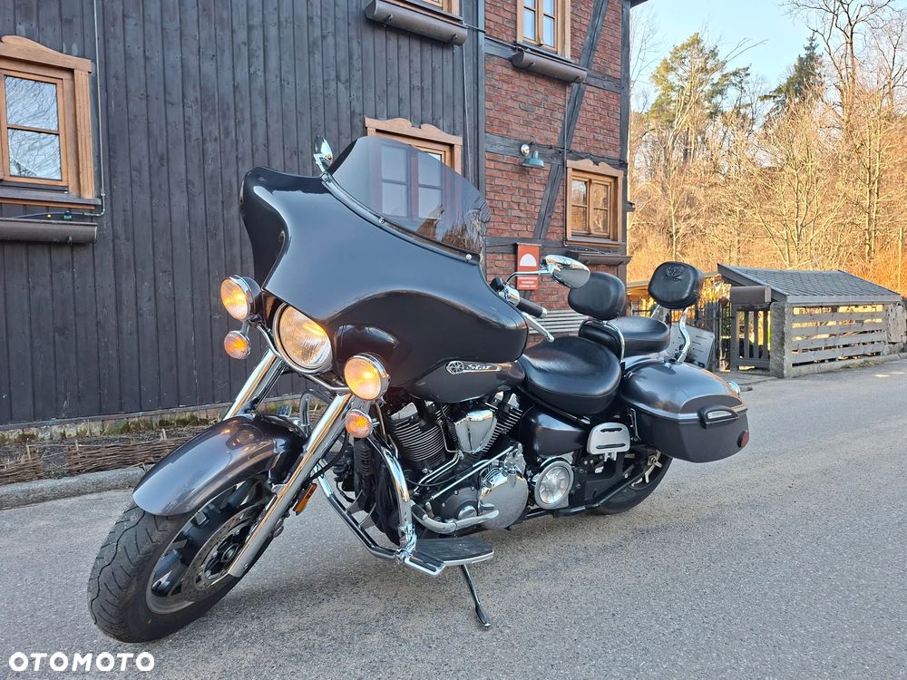 Yamaha Road Star - 2