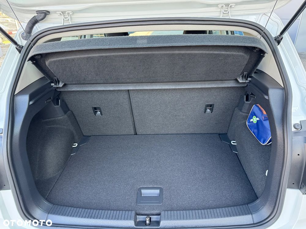 Volkswagen T-Cross 1.0 TSI Life DSG - 13