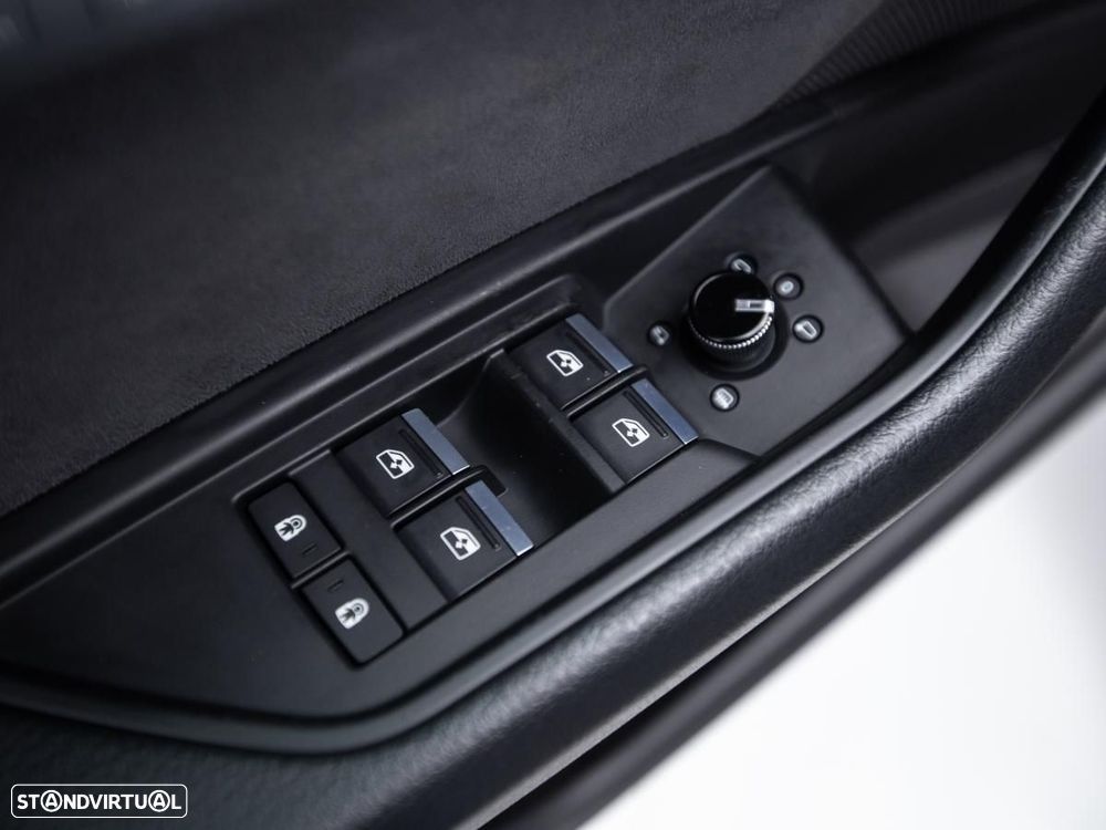 Audi e-tron Sportback 55 quattro S line - 17