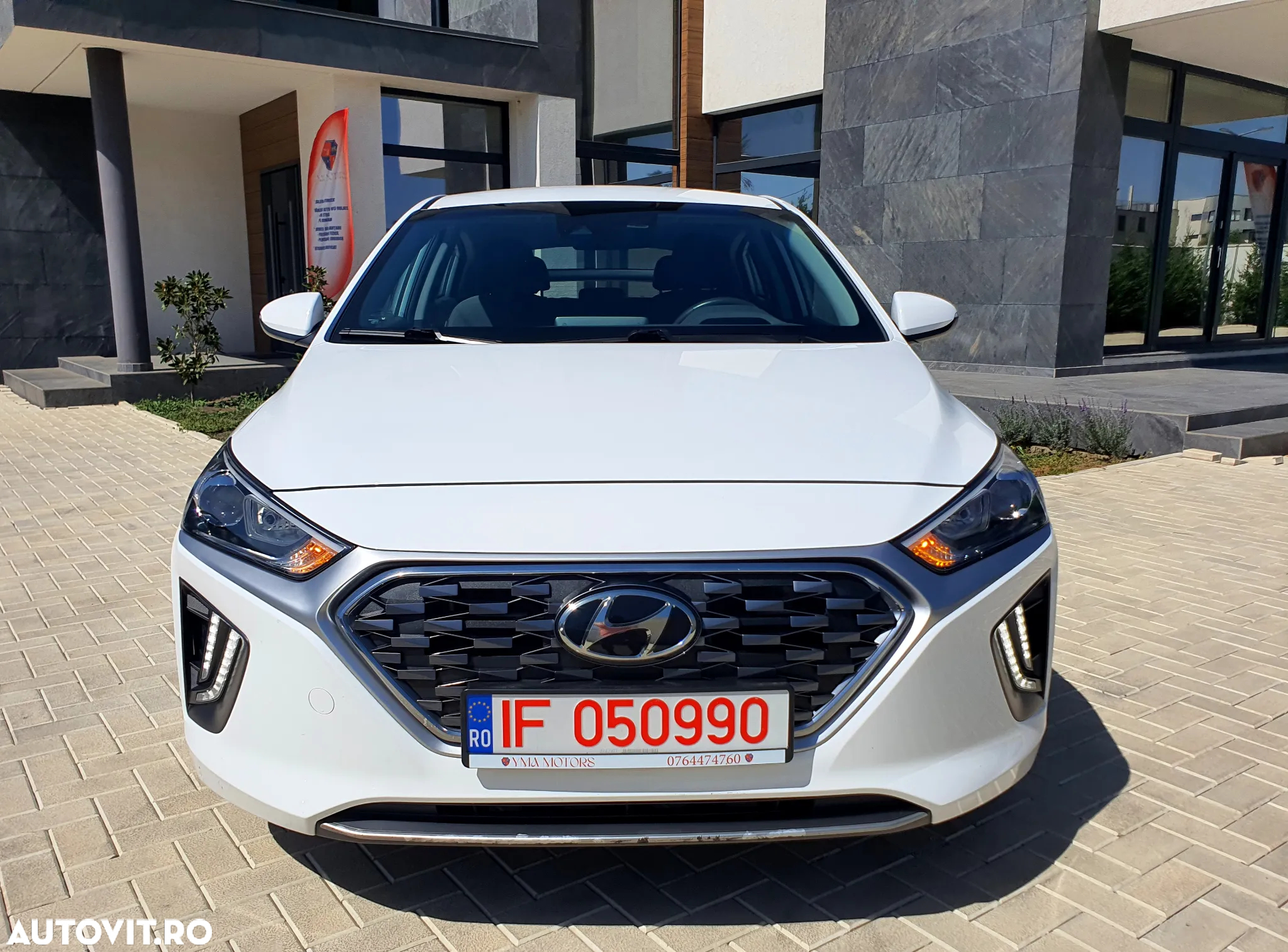 Hyundai IONIQ Plug-in-Hybrid 1.6 GDI Style - 2