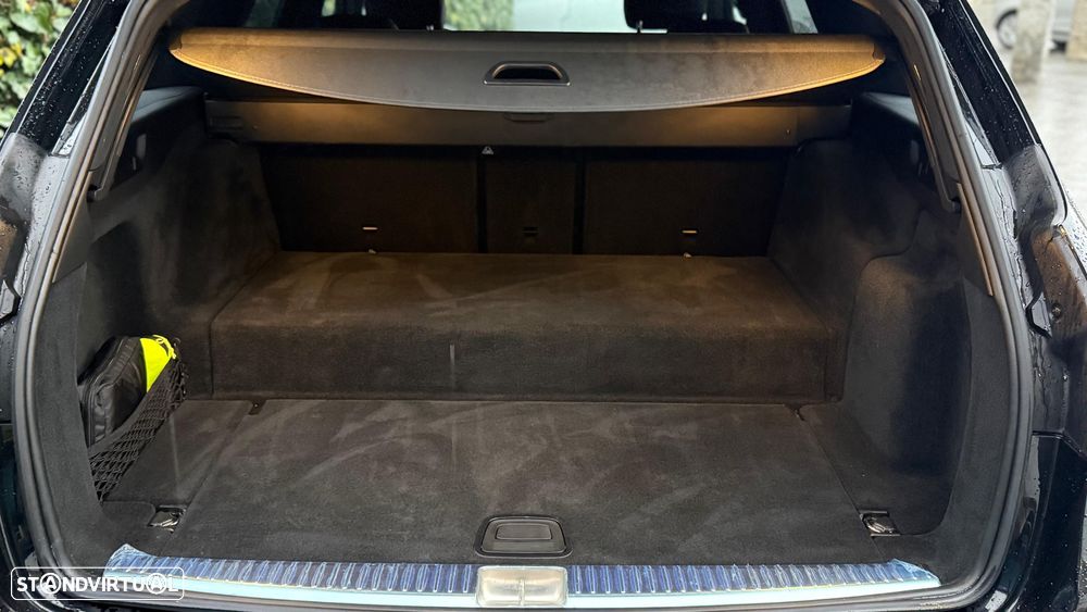 Mercedes-Benz E 300 de AMG Line - 26