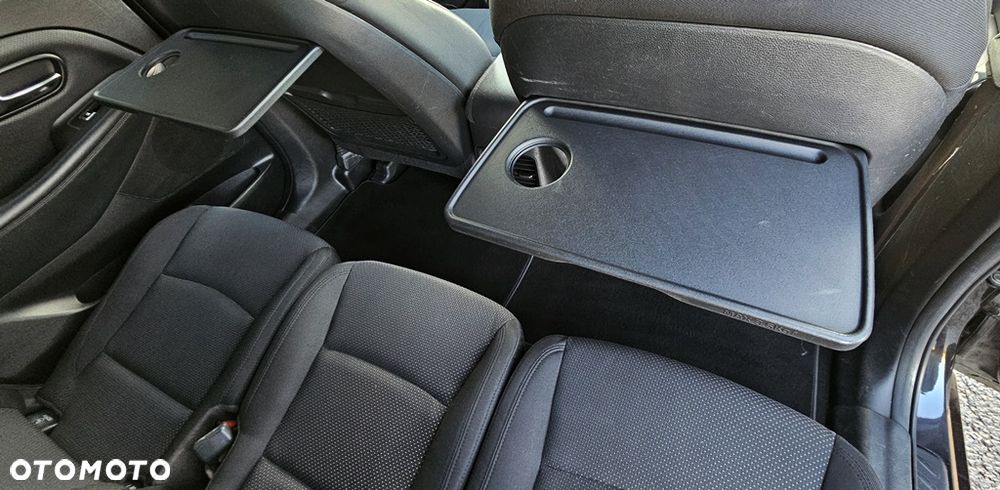 Kia Carens 1.7 CRDi Vision - 9