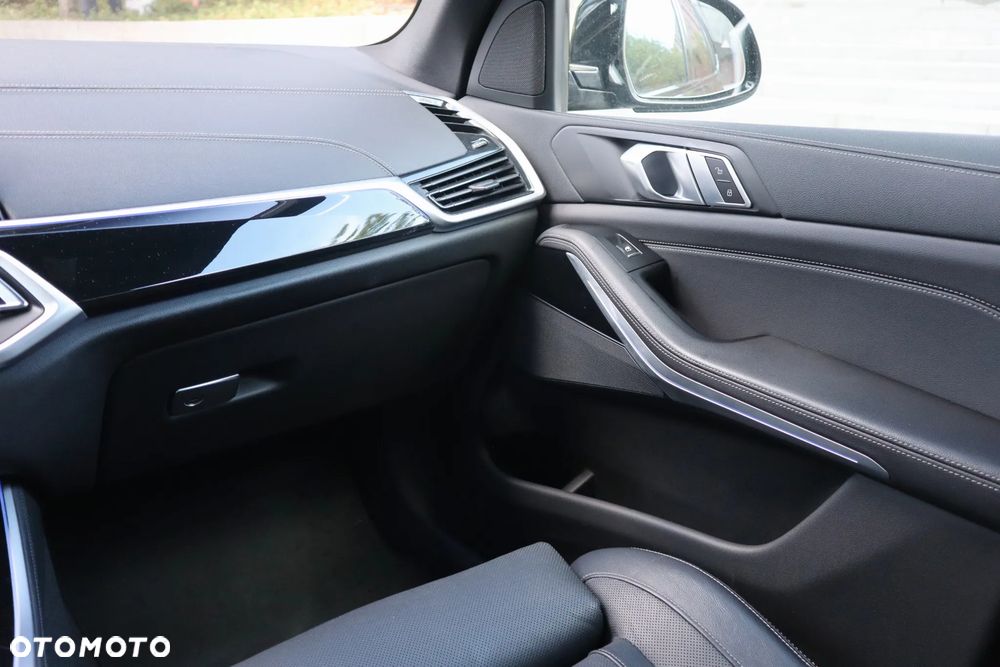 BMW X5 xDrive25d - 14