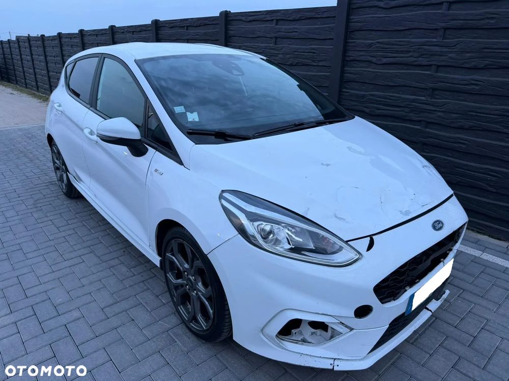 Ford Fiesta - 4