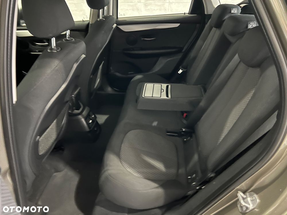 BMW Seria 2 218d Advantage sport - 20