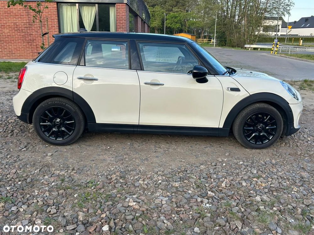 MINI Cooper D - 2