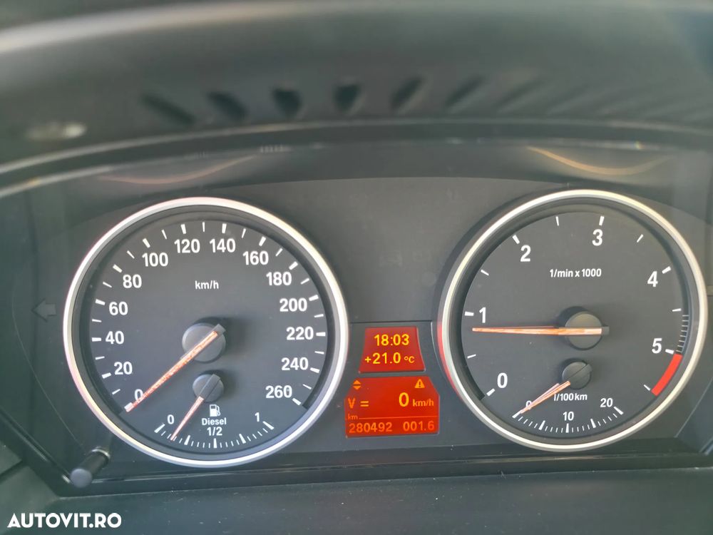 BMW Seria 5 520d - 12