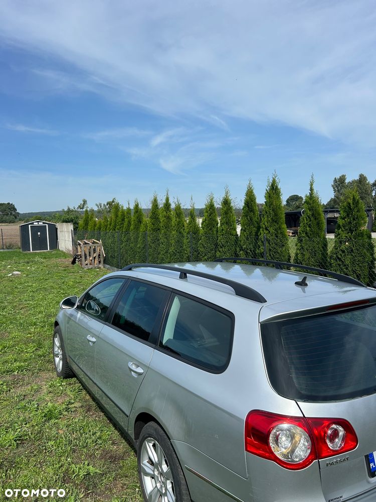 Volkswagen Passat 2.0 TDI Comfortline DSG - 5