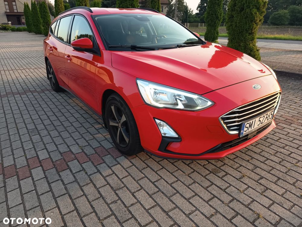 Ford Focus 1.0 EcoBoost Trend Edition - 1