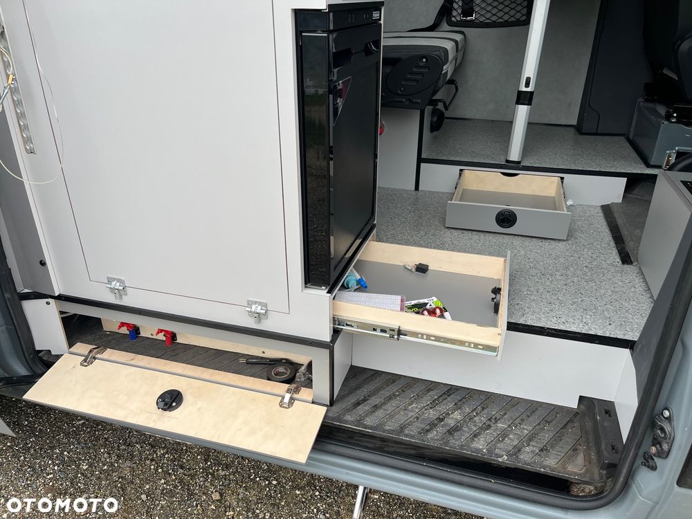 Mercedes-Benz Sprinter - 7