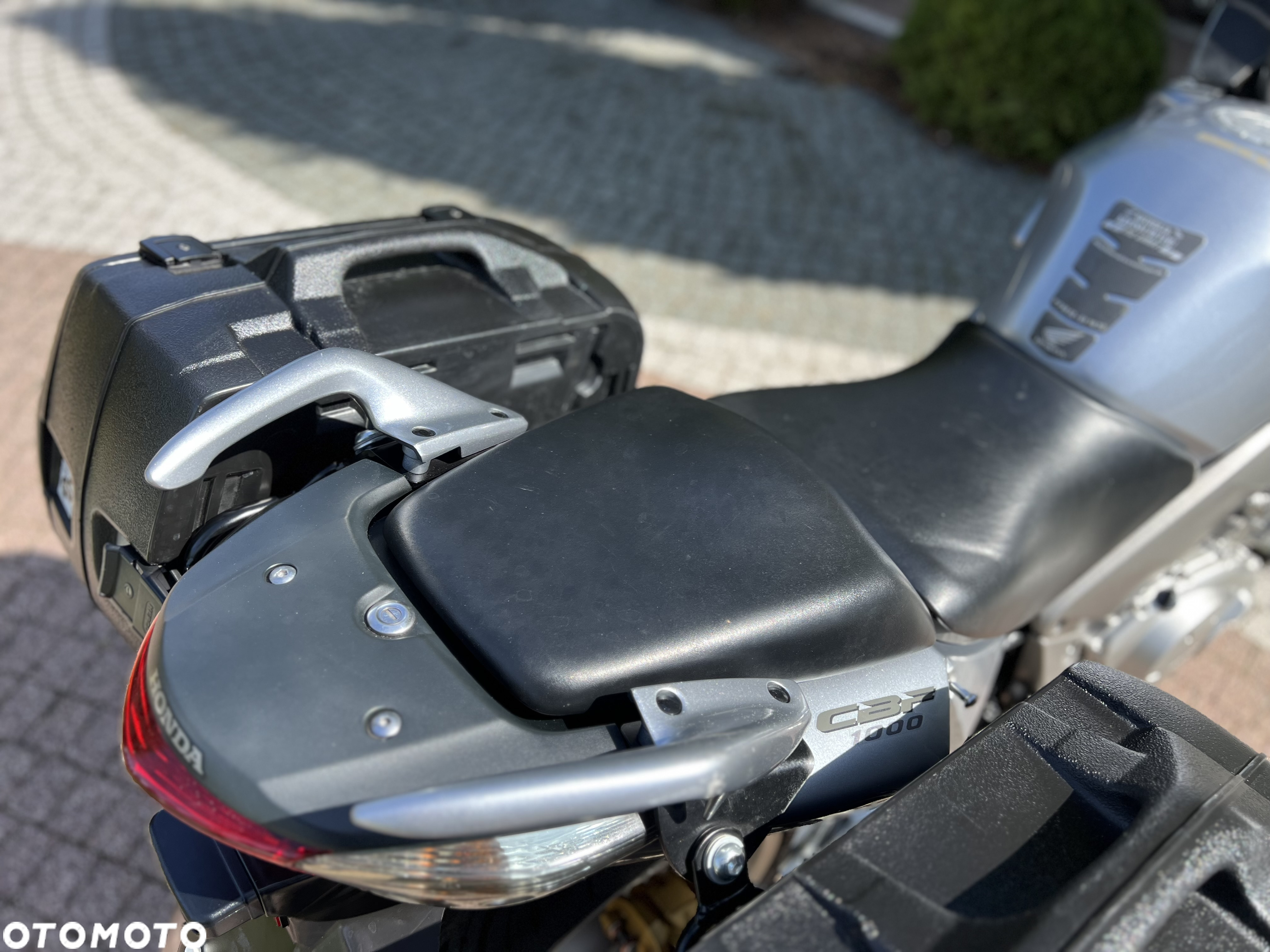 Honda CBF - 15